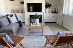 Superior House | Living room