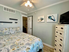 1 bedroom, iron/ironing board, free WiFi, bed sheets