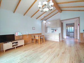 Apartment (20PY)