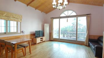 Apartment (30PY) | Free WiFi