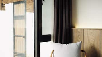 Superior Twin Room | Minibar, desk, blackout drapes, iron/ironing board