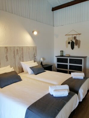 3 Schlafzimmer, Bügeleisen/Bügelbrett, WLAN, Bettwäsche
