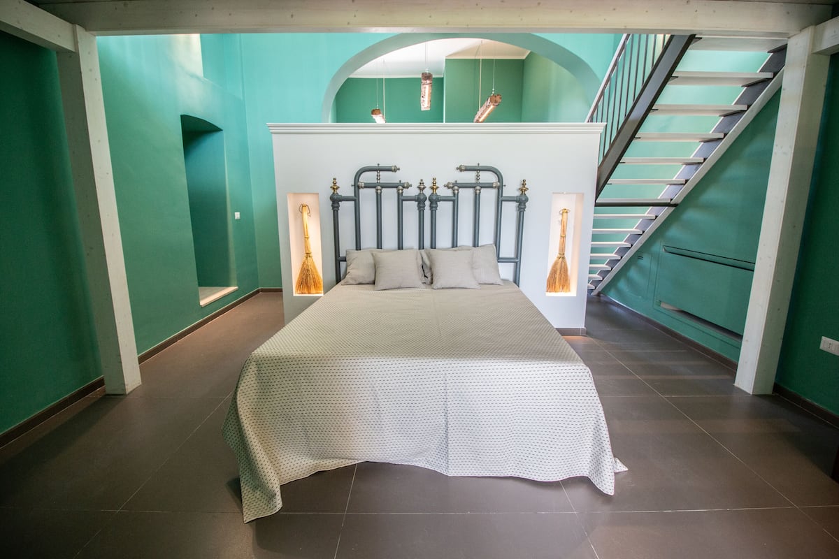 Family Room, Terrace