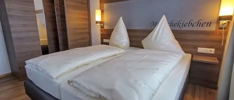 2 chambres, bureau, lit parapluie, Wi-Fi gratuit