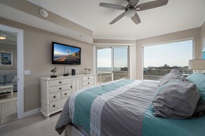 3 makuuhuonetta, silitysrauta/-lauta, internet