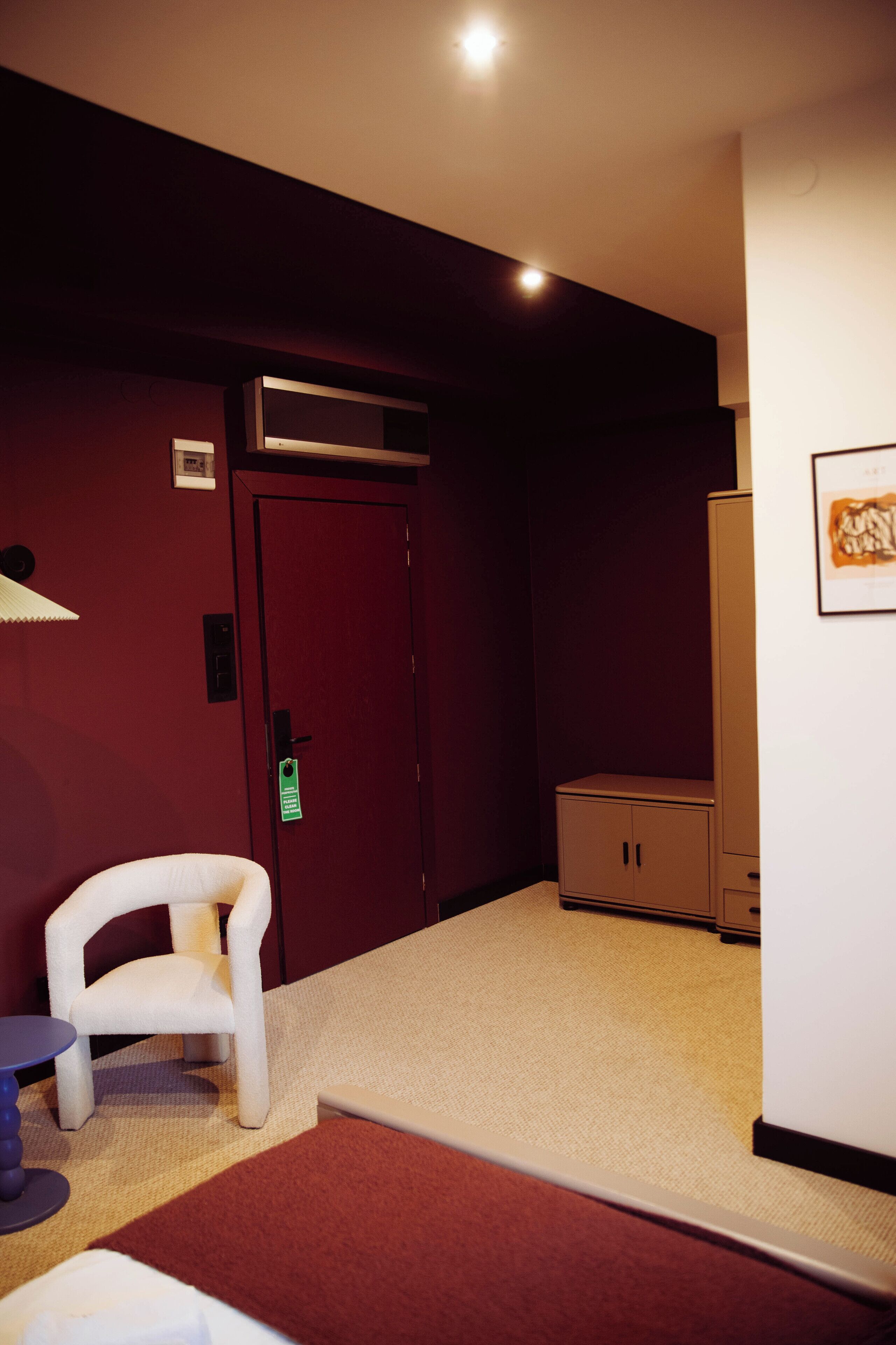 deluxe studio suite | 1 bedroom, desk, free cots/infant beds, free wifi