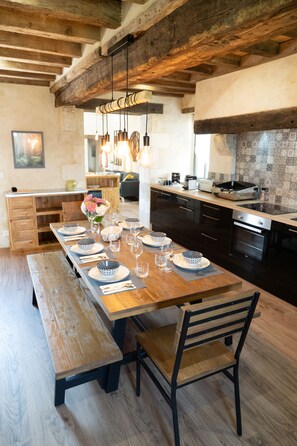 Dining - Charming house, quiet, in the heart of the Parc du Perche, 50m from the forest (CONDEAU)