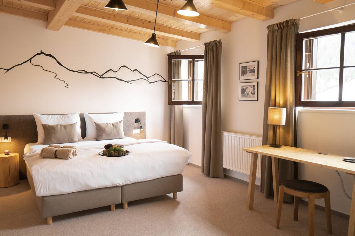 1 habitación, ropa de cama hipoalergénica y minibar