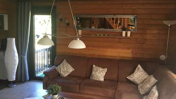 Apartment, 2 Bedrooms, Balcony | Living room | TV