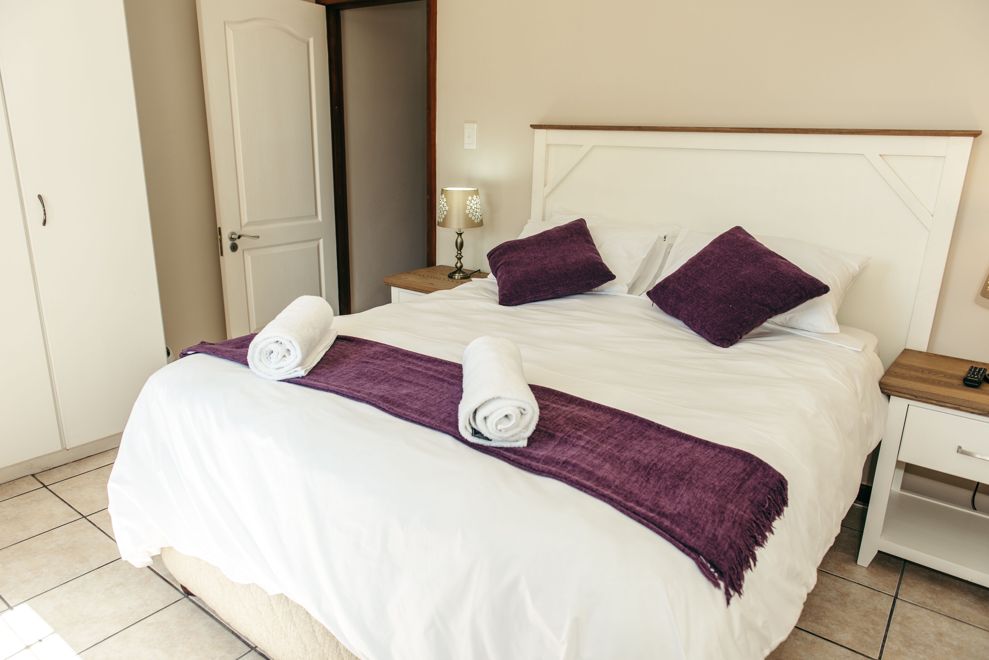 Deluxe Apartment, 2 Bedrooms | 2 bedrooms, premium bedding, memory foam beds, in-room safe