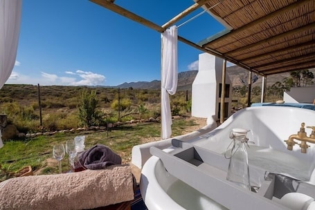 Terrace/patio. 360on62 Mountain View Farm Cottages