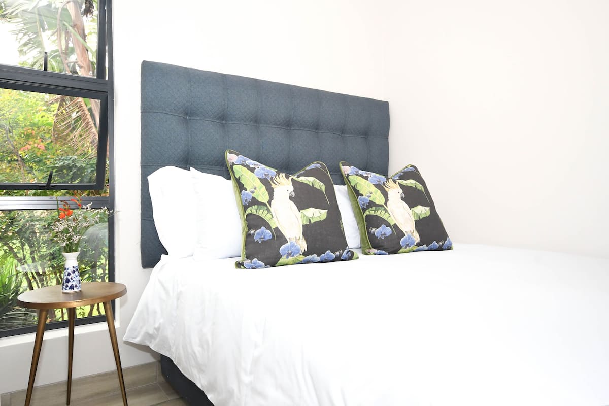 Individually furnished, laptop workspace, blackout curtains