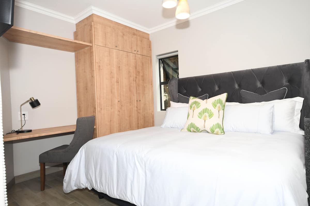 Individually furnished, laptop workspace, blackout curtains