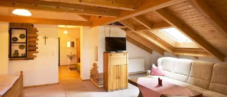 Suite | Living area