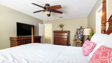 3 Schlafzimmer, Bügeleisen/Bügelbrett, WLAN, Bettwäsche