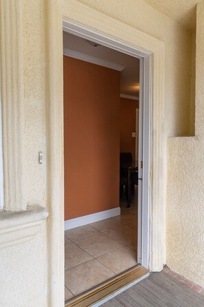 3 habitaciones, escritorio y wifi gratis 