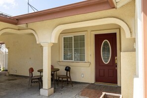 Exterior - Charming 3-bedroom in East Palo Alto (Palo Alto)