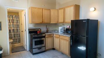 Apartment (Cozy Studio in Concord, near BART) | Private kitchen | Fridge, microwave, coffee/tea maker, cookware/dishes/utensils