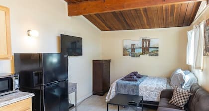 Cozy Studio in Concord, Near Bart