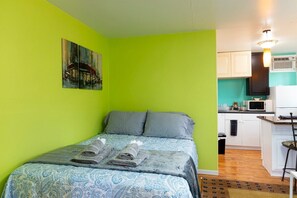 Talo (Bright Studio in Concord, near BART) | Ilmainen Wi-Fi