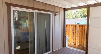 Bright Studio in Concord, Near Bart