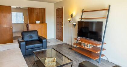 Comfortable and Clean 2-bedroom in Santa Clara