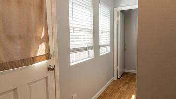 2 bedrooms, desk, free WiFi