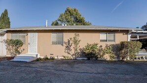 Departamento (Cozy 2Br/1Ba Near SJSU and Airport) | Exterior