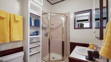 Apartemen (Sunny Studio Near Downtown San Jose) | Kamar mandi