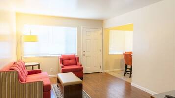 Apartment (1-Bedroom in Silicon Valley, near SJ ) | Living room | TV, streaming services