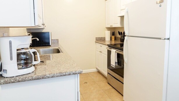 Apartment (1-Bedroom in Silicon Valley, near SJ ) | Private kitchen - 1-bedroom in Silicon Valley, Near SJ Airport (Santa Clara)