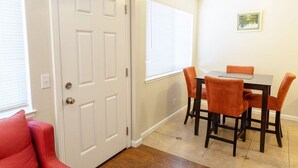 Apartment (1-Bedroom in Silicon Valley, near SJ ) - 1-bedroom in Silicon Valley, Near SJ Airport (Santa Clara)