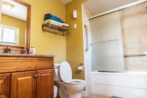 Ferienhaus | Badezimmer