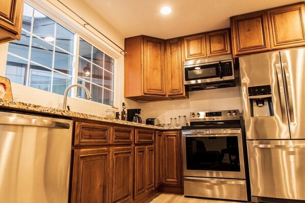 House (Spacious Four Bedroom In Concord) | Private kitchen | Fridge, microwave, dishwasher, coffee/tea maker