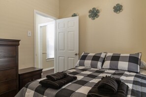 2 bedrooms, desk, free WiFi - Cozy 2-bedroom 1/2 Mile From Sjsu (San Jose)