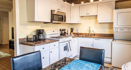 Sunny Two Bed in Richmond