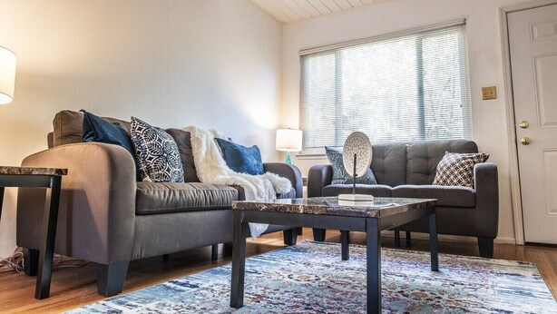 Lejlighed (Sunny Two Bed in Richmond) | Stue | Tv