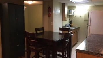 Apartment (Entire 2bed apartment near Kansas Sta) | Private kitchen | Fridge, microwave, coffee/tea maker, cookware/dishes/utensils