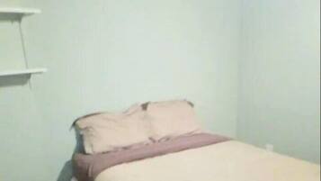 Apartment (Entire 2bed apartment near Kansas Sta) | 2 bedrooms, desk, free WiFi