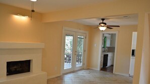 Interior - 3825 North 30th Street, , Waco, TX, 76708, US (Waco)