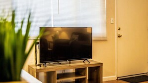 Appartement (Beautifully Designed Concord Apartmen)