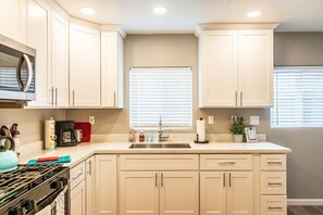 Apartment | Private kitchen