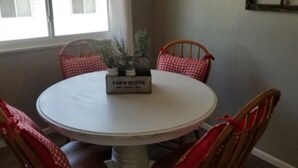 Unclassified image, 3 of 21, button - North Denver Condo - Pottery Barn Inspired (Thornton)