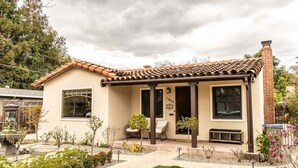Casa (Stunning Rose Garden - San Jose Two B) | Exterior