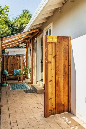 House | Balcony