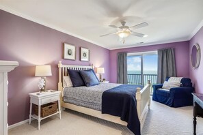 5 bedrooms, desk, iron/ironing board, free WiFi