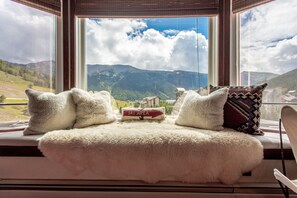 アイロン / アイロン台、WiFi (無料)、ベッドシーツ