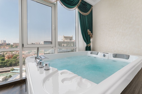 Luxury Room | Private spa tub