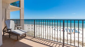 Property grounds - Phoenix X 714 - Beautiful 3BR Gulf Front Unit (Orange Beach)