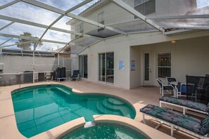 Outdoor pool - Tuscan Hills-ru1064 (Davenport)